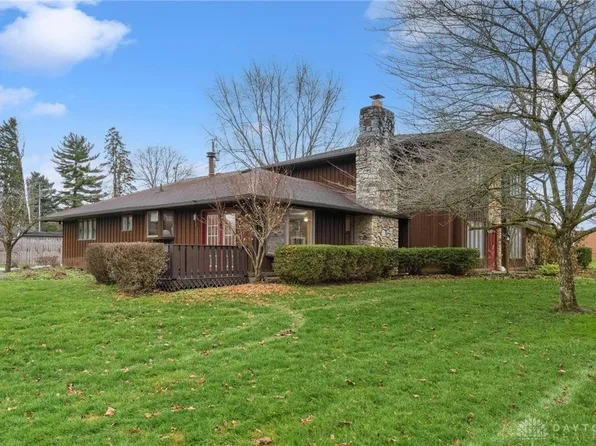129 Outerview Dr, Xenia, OH 45385