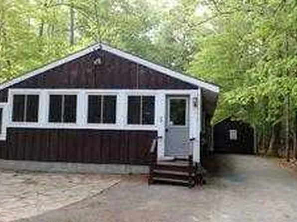 28 Bayou Rd, Naples, ME 04055