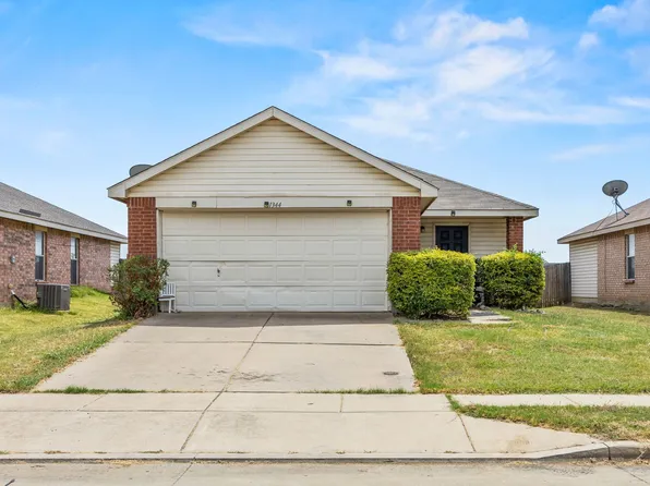 1344 Castle Ridge Rd, Fort Worth, TX 76140