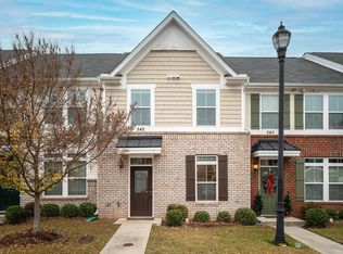 542 Berry Chase Way, Cary, NC 27519