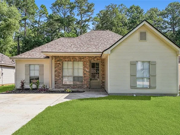 739 Chevreuil St, Mandeville, LA 70448