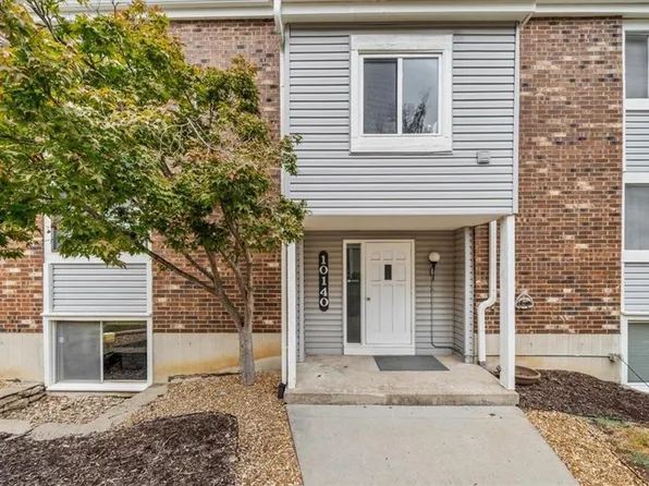 10140 W 96th Ter APT B, Overland Park, KS 66212