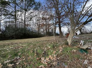 206 Conger St, Cumberland City, TN 37050