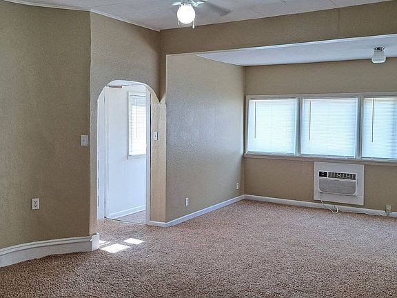 3rd image of 360 Mears St