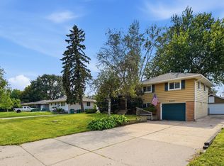 6407 Orchard Ave N, Brooklyn Center, MN 55429