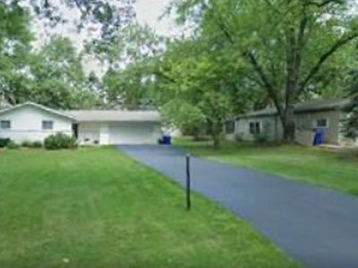 216 McCreey Ave, Glen Ellyn, IL, 60137