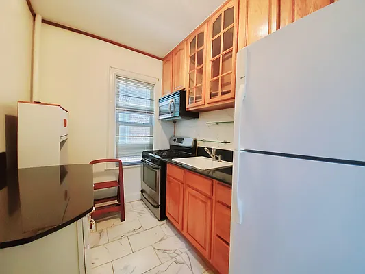 Rented by New York Dwellings LLC | media 5