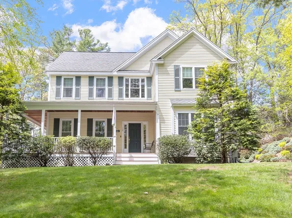 12 Speen St, Natick, MA 01760