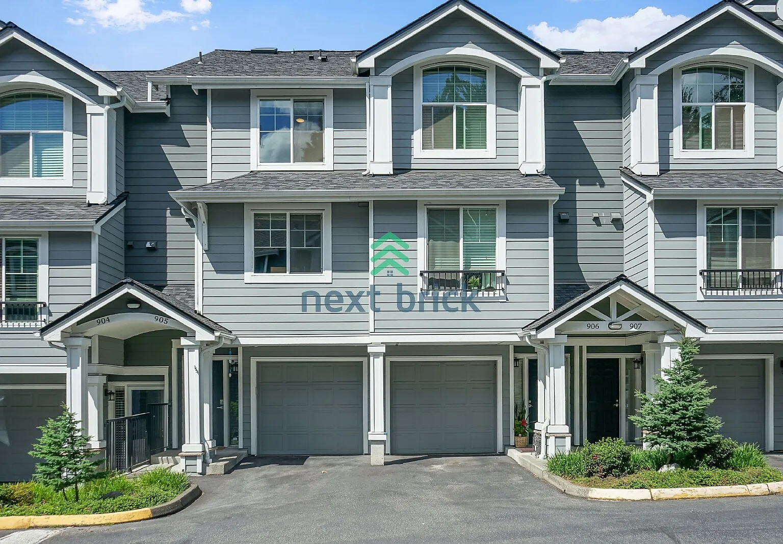 "Charming 2-Bed, 2.5-Bath Retreat in Bothell - Spacious 1157 Sq Ft Haven!" — Photo 1