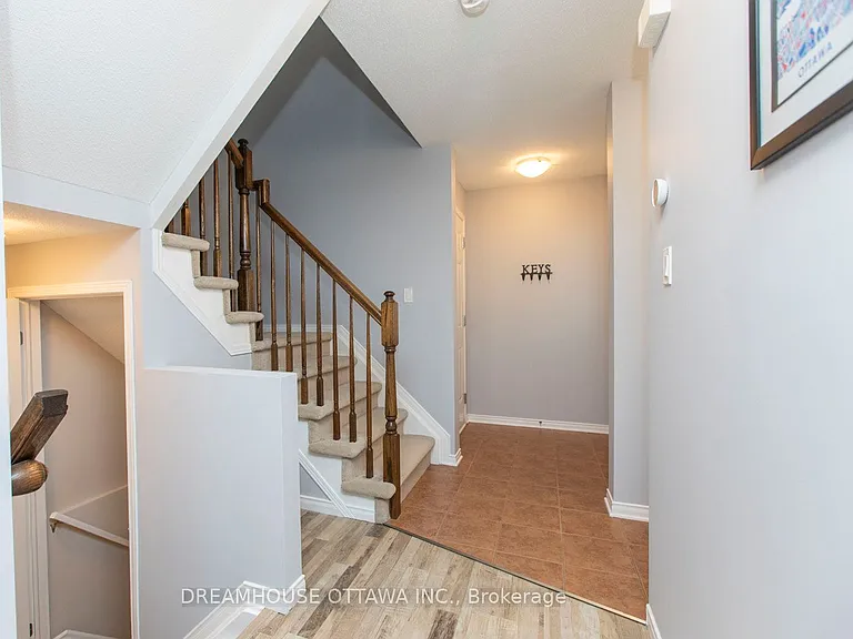 158 Patriot Pl — Photo 6