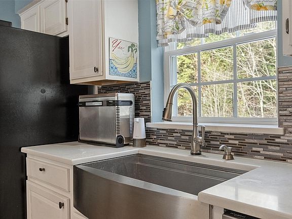 4th image of 112 Baldwinville State Rd