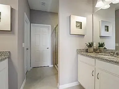 1658 Blue Lagoon Cir — Photo 7