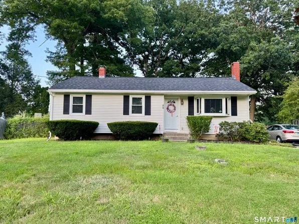 6 Linda Lane, Plainfield, CT 06374