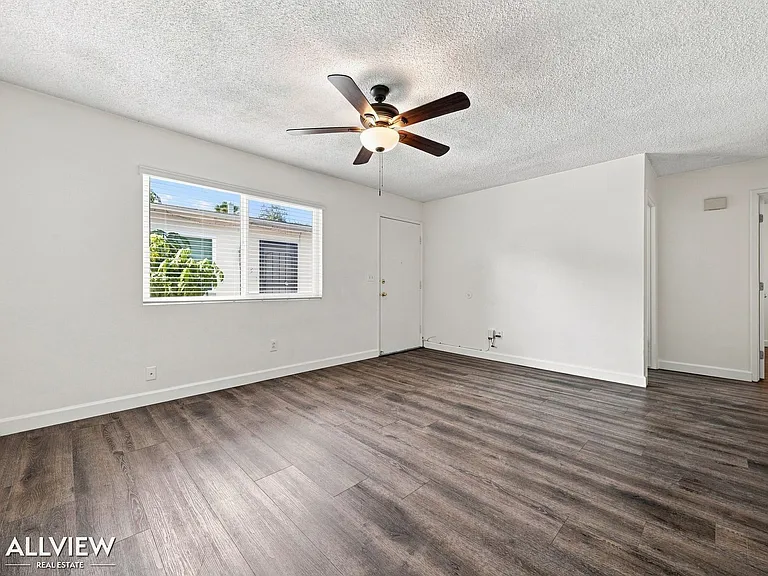 1245-1251 Lyons Ln — Photo 19