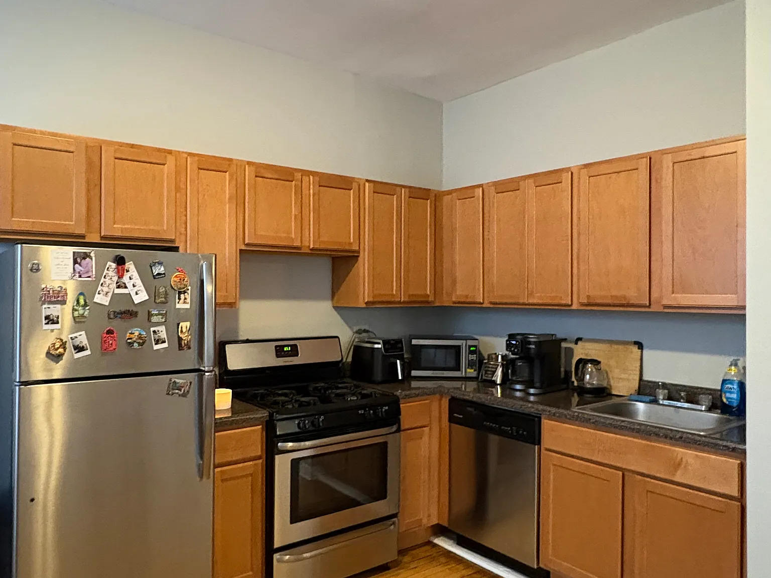 1 bed, 750 sqft, $2,070 — Photo 1