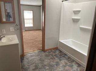 13750-13784 Powell Rd, Portage, OH 43451