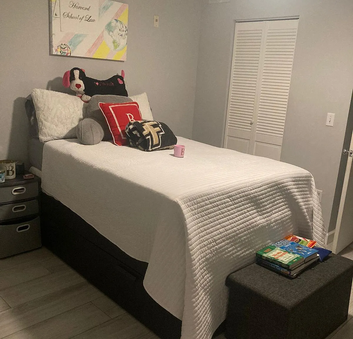2 bed, 2.0 bath, 967 sqft, $2,300 — Photo 1