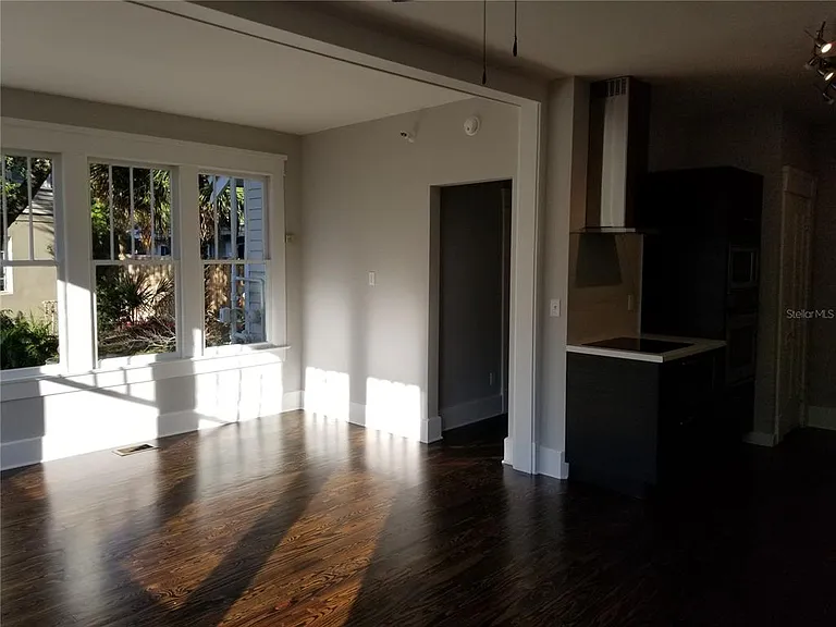 835 7th Ave S #3 — Photo 7