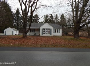 1009 County Road 28 Newton Hill Rd, Valatie, NY 12184