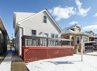 6220 W Eddy St, Chicago, IL 60634