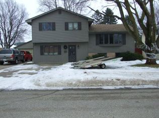 706 5th Ave SE, Stewartville, MN 55976