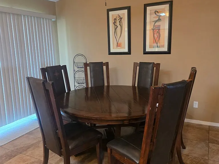2121 E Desert Lakes Dr — Photo 9