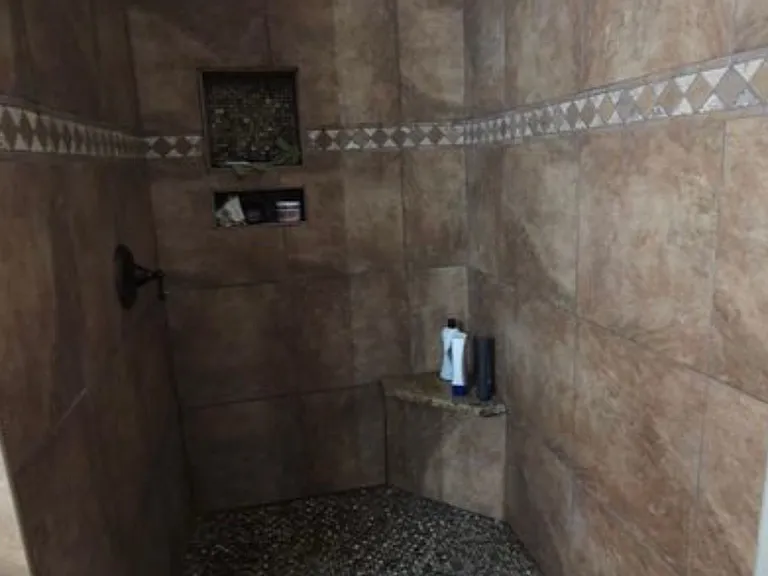 940 Lansfair Dr — Photo 13