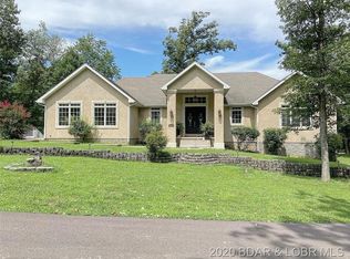 129 N Point Dr, Camdenton, MO 65020