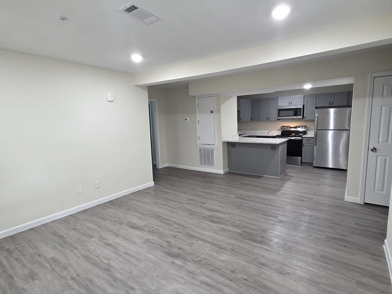355 North 18th Street Unit 2202 - 1 — Photo 3