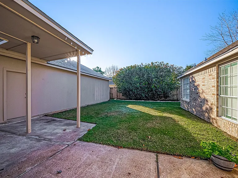 5410 Portage Rock Ln — Photo 45