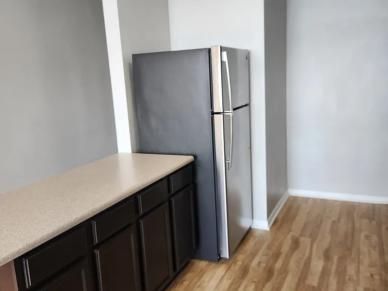 640 S 50th St #1230 — Photo 2