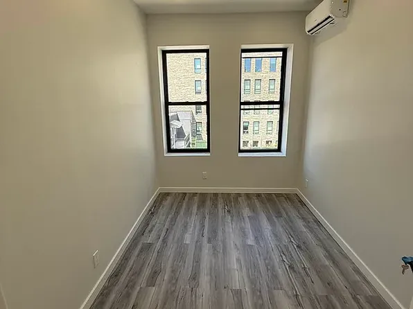 409 Grand Avenue image 1 of 7