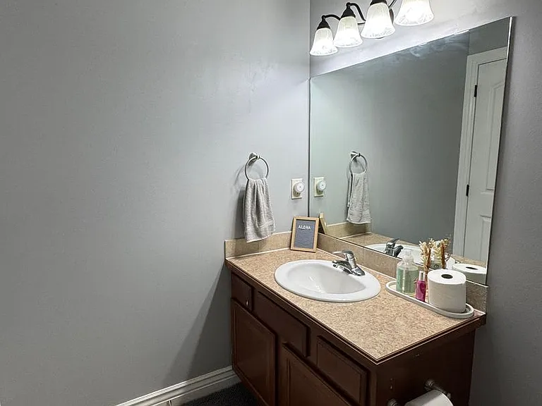 828 Fossilridge Dr — Photo 11