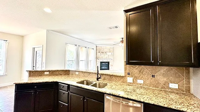215 McKittrick Ridge Rd — Photo 12