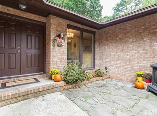 1211 Seabrook Ave, Cary, NC 27511