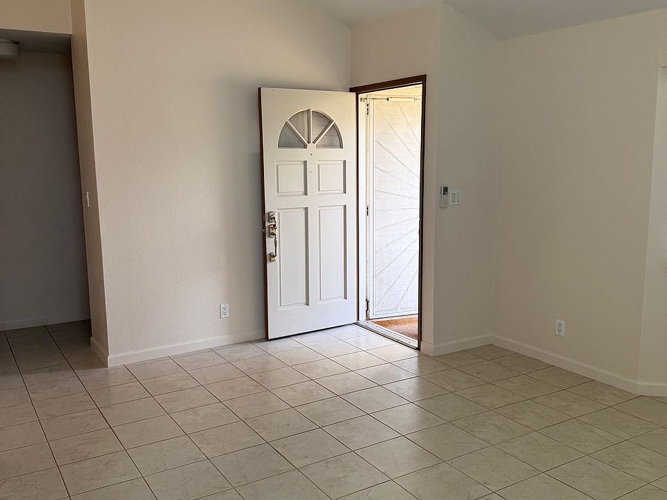 2nd image of 92-101 Leipapa Way