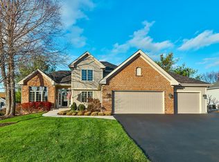 6156 Schaumburg Ln, Roscoe, IL 61073
