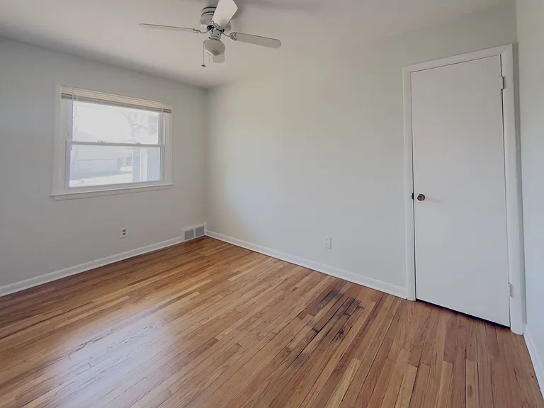 2419 Walter Dr — Photo 8