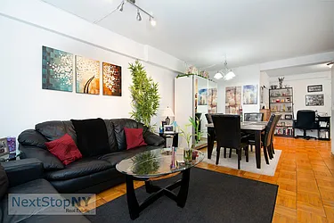 Rented by NextStopNY