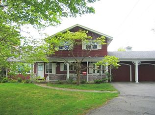 12 Peak Rd, Wilbraham, MA 01095