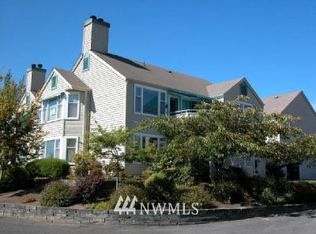 22415 SE 42nd Ter #TOP, Issaquah, WA 98029