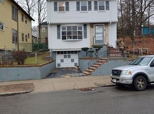 669 Cummins Hwy, Mattapan, MA 02126