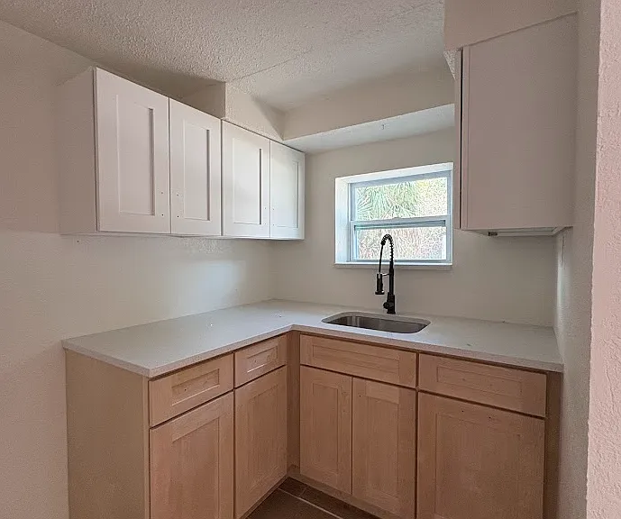 2817 Durham St #2 — Photo 7