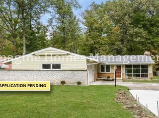 26374 Strawberry Ln, Westlake, OH 44145