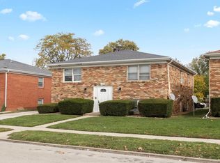 1209 Orchard Rd APT 2, Bloomington, IL 61704