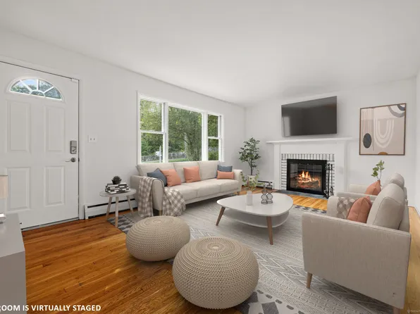 412 Main Street, New Canaan, CT 06840