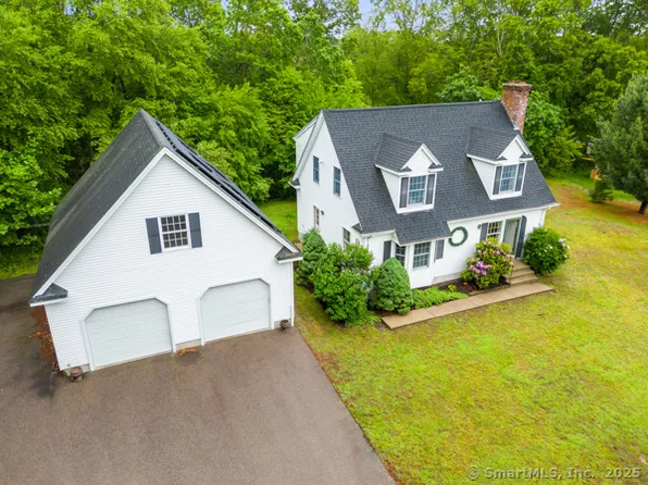 5 Conrad Court, Ledyard, CT 06335