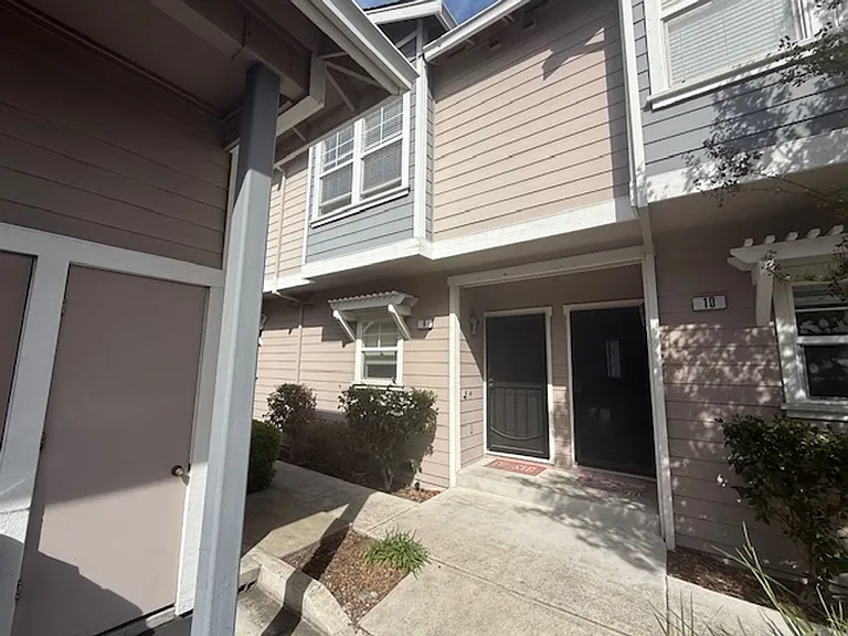 9 Ashford Pl — Photo 24