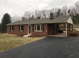 3249 Blue Ridge Dr, Gretna, VA 24557