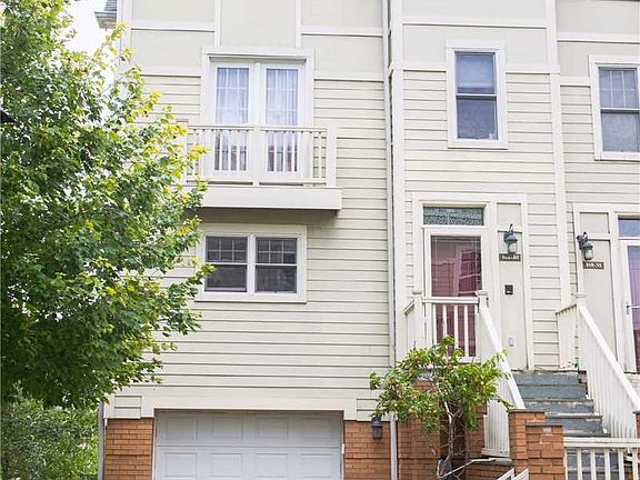 3rd image of 16840 Powells Cove Blvd